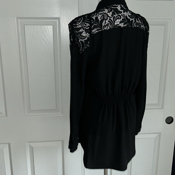 Alberto Makalli M longer lace upper button front blouse Bin G - Picture 5 of 9